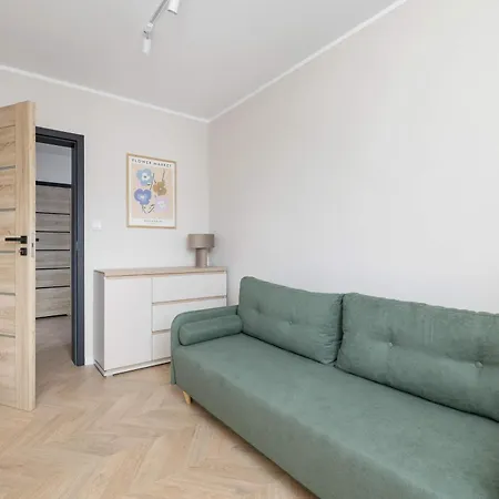 Pastel With Balcony And Parking By Renters * Żywiec