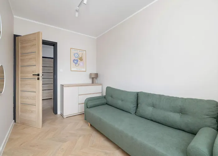 Pastel With Balcony And Parking By Renters * Żywiec